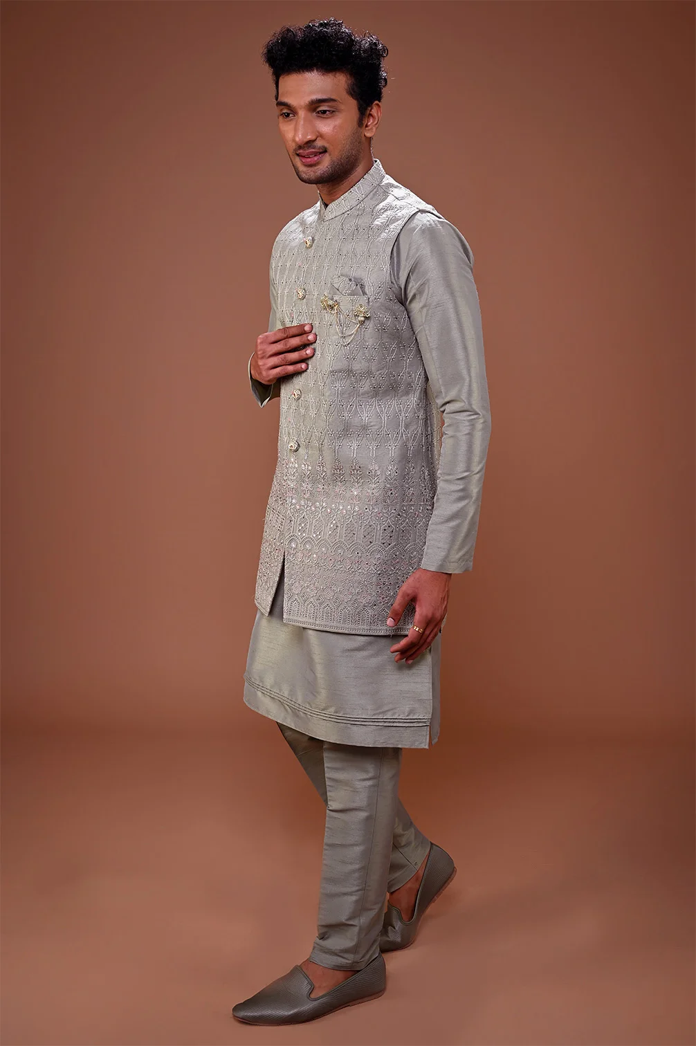Silk Printed Mens Kurta Pajama Jacket at Rs 1395/piece in Surat | ID:  27487181262